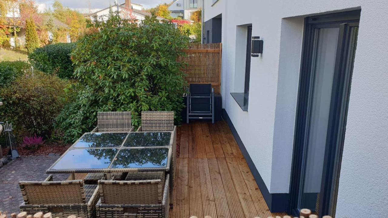 Haus Edda - Ferienwohnungen Mit Garten Und Schlossblick Marburg المظهر الخارجي الصورة